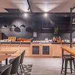 Hotel Ibis Nantes Treillières