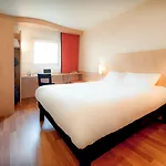 Ibis Nantes Hotel Treillières