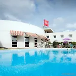 Ibis Nantes Treillières
