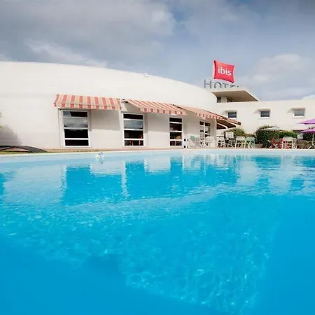 Отель Ibis Nantes 3*