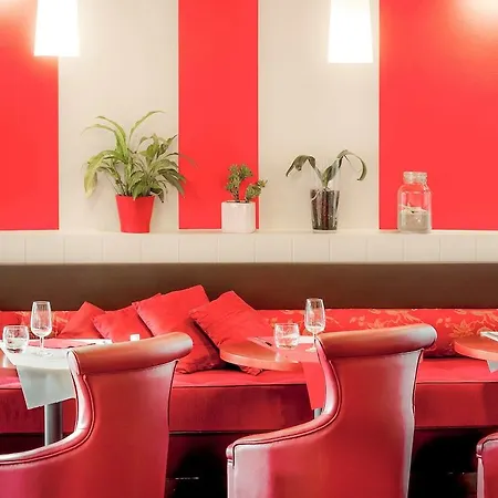 Ibis Nantes
