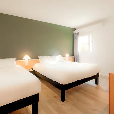 Ibis Nantes Treillières