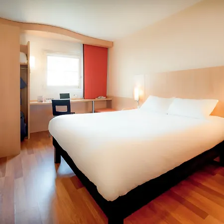 Ibis Nantes Hotel Treillières
