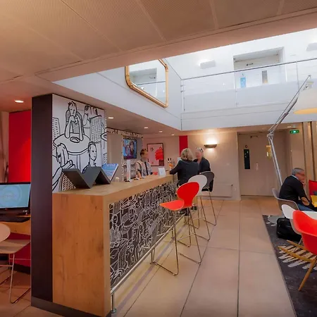 Ibis Nantes Отель 3*