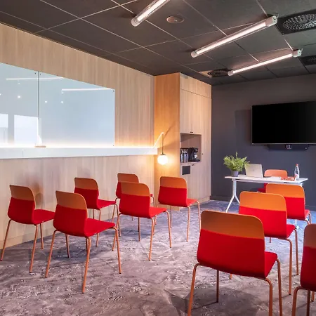 Ibis Nantes Treillières
