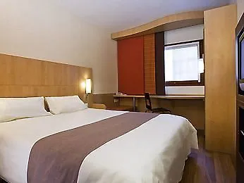 Ibis Nantes Hotel Treillières