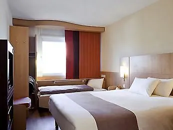 Ibis Nantes Hotel 3*