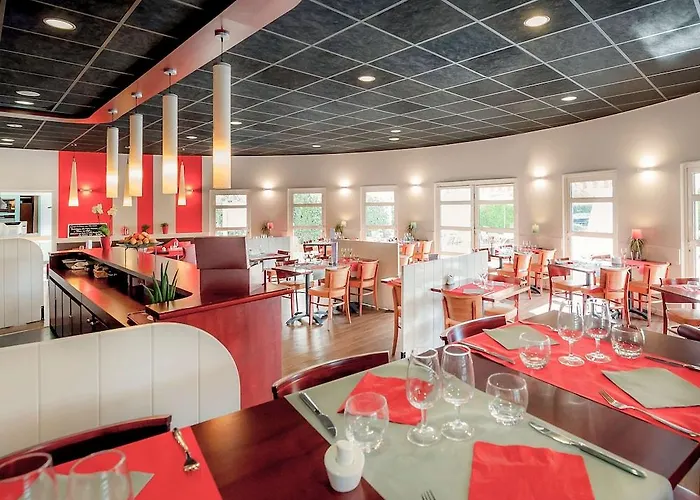 Ibis Nantes Hotel 3*