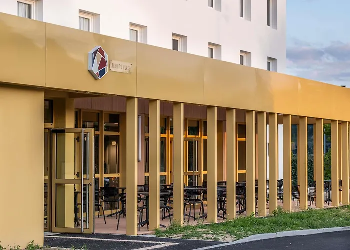 Hotel Ibis Nantes Treillières