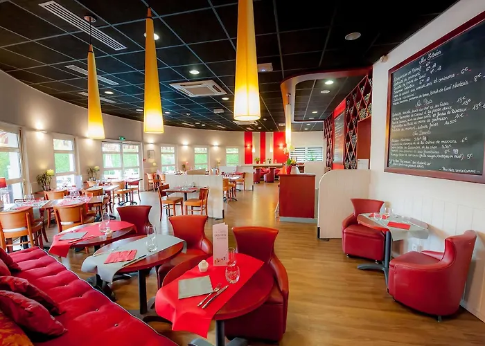 Ibis Nantes Hotel 3*